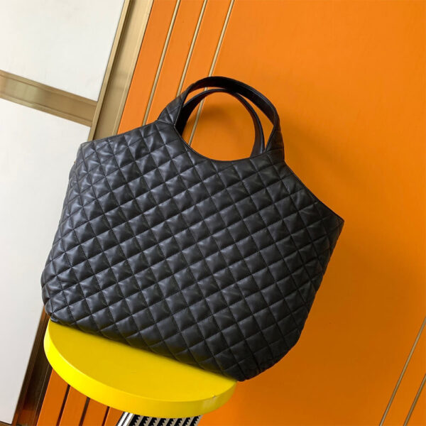 ICARE MAXI SHOPPING BAG IN QUILTED LAMBSKIN - 图片 3